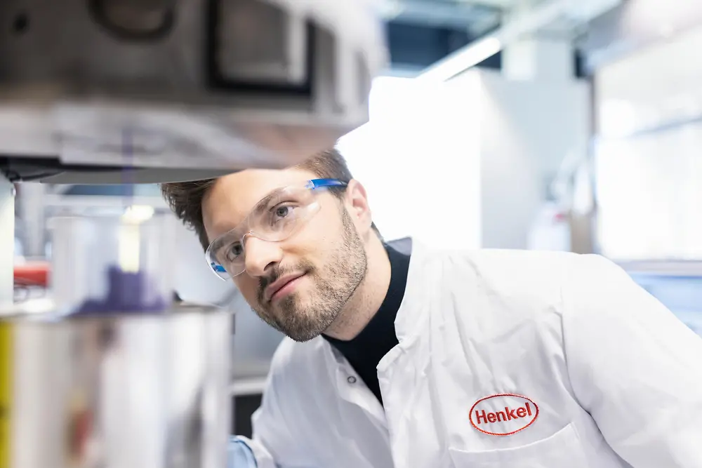 Male lab technician checks rheology