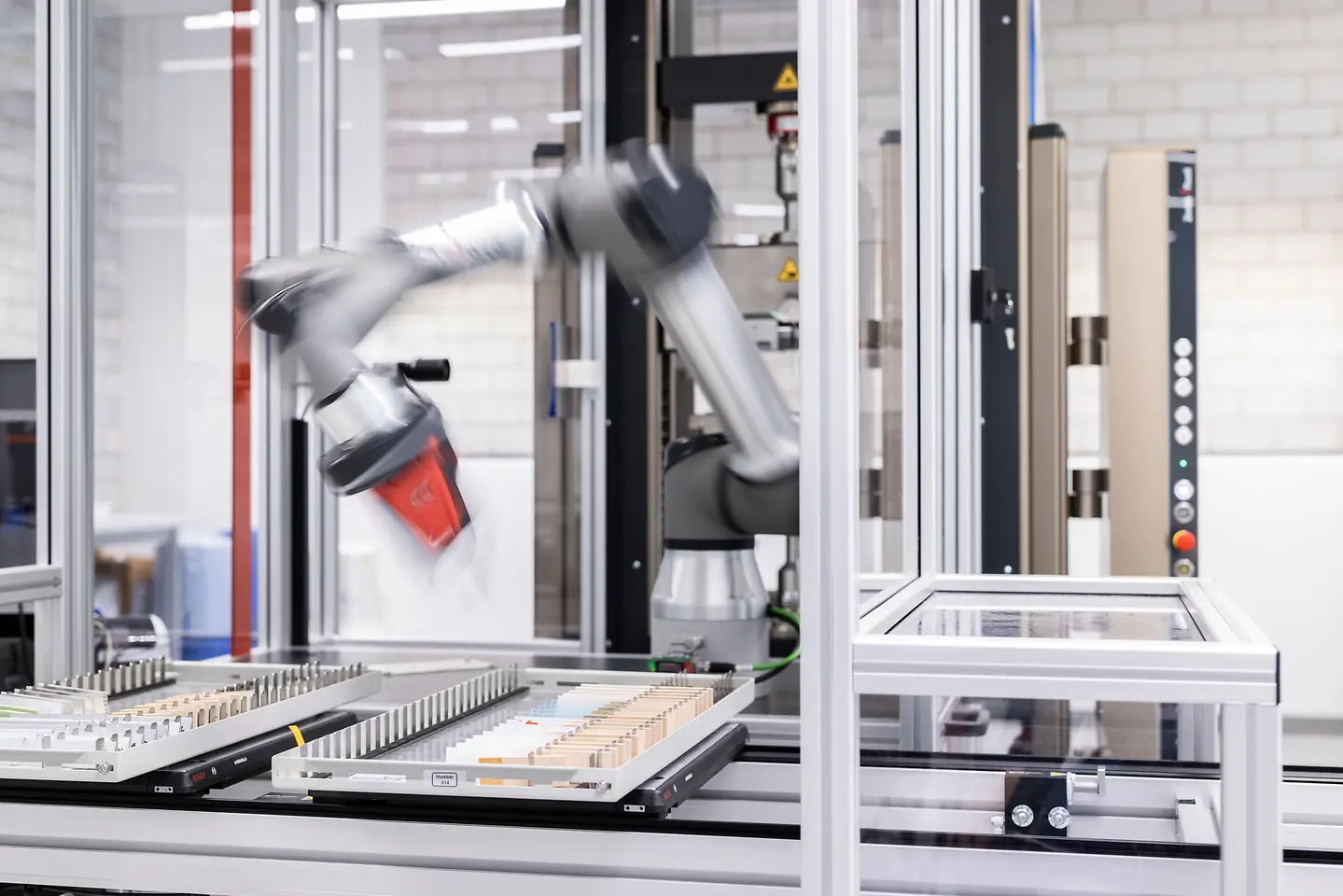 Robotic arm in the Automated Lab